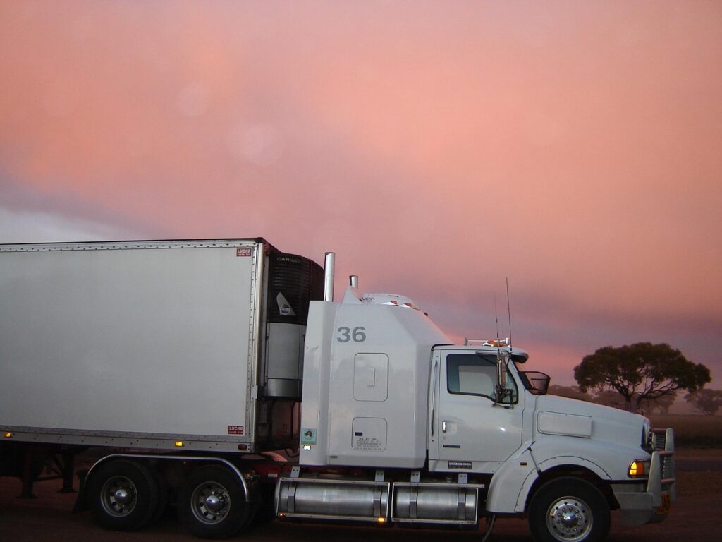 truck, lorry, sunset, road, cargo, freight, delivery, trailer, industry, nature, trucking, car wallpapers, business, traffic, car, automobile, motor, automotive, transport, auto, driving, vehicle, transportation, drive